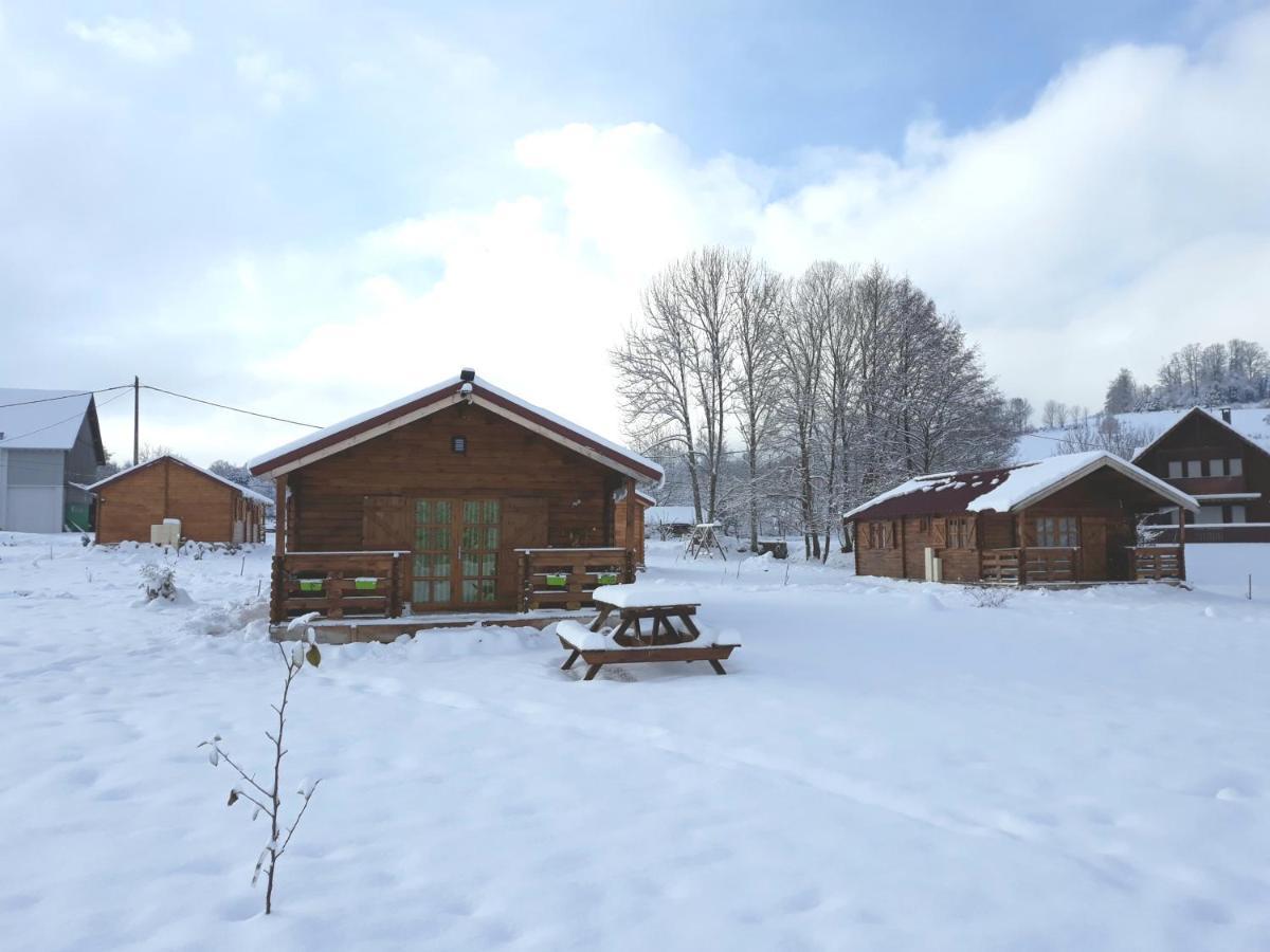 Chalets Les 5 Loups Gerbépal Bagian luar foto