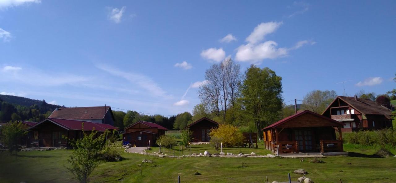 Chalets Les 5 Loups Gerbépal Bagian luar foto