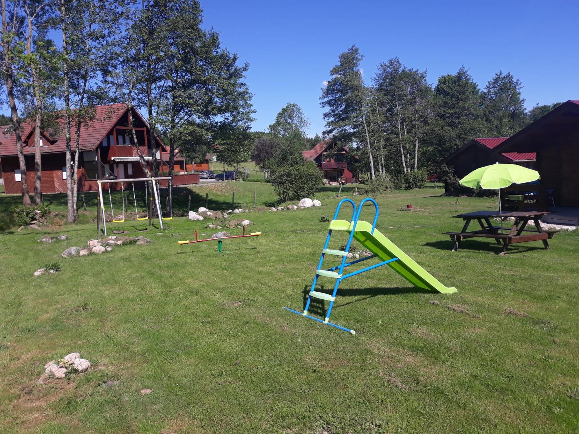 Chalets Les 5 Loups Gerbépal Bagian luar foto